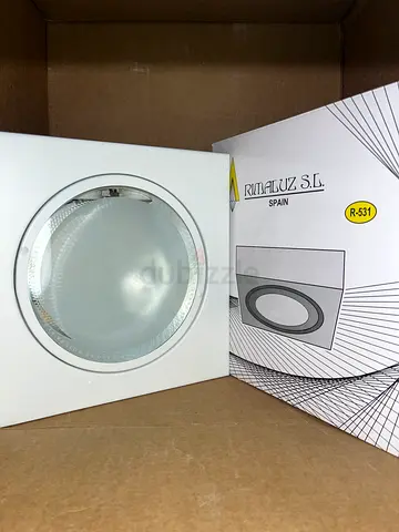 STEEL, SQUARE SURFACE DOWNLIGHT