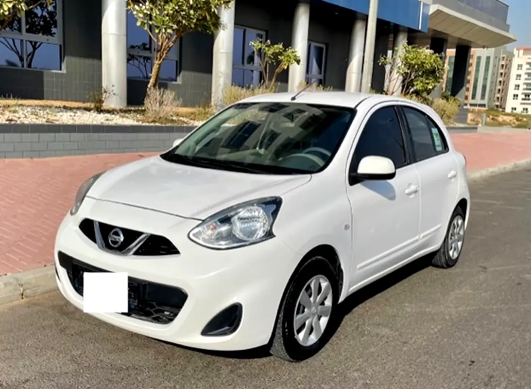 Nissan Micra 2020 — photo 1 of 8