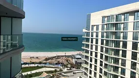 Bay Residences Calm, Bright  Beautiful