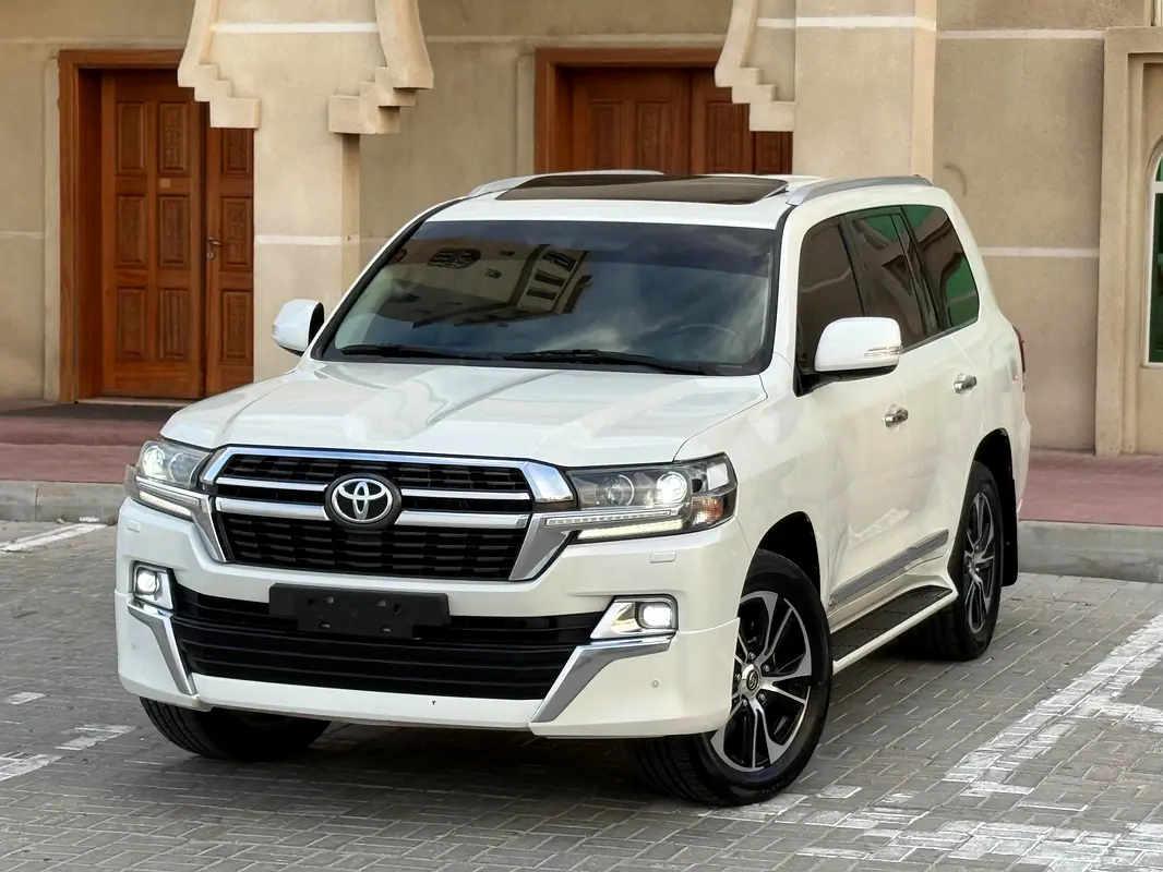 TOYOTA Land Cruiser GXR Grand Touring 2021