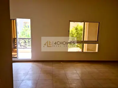 Spacious Layout Park View 2Balcony Well Maintained