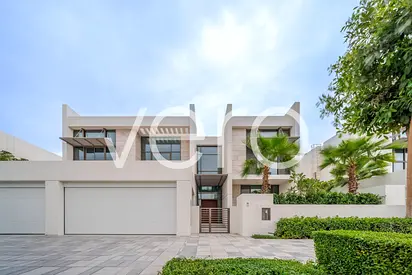 Landscaped | On The Lagoon | Ready To Move