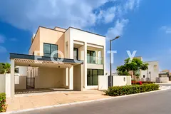 Genuine Listing | 4 Bedroom Large | Corner Plot