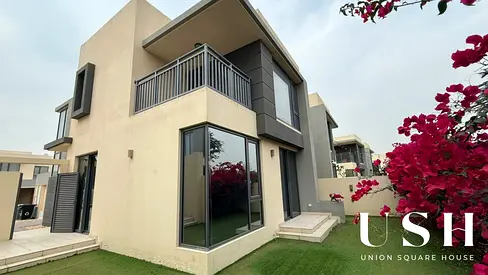 Massive Corner Plot | Premium Garden Living