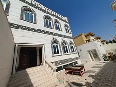 Luxury 8bhk villa Hoshi
