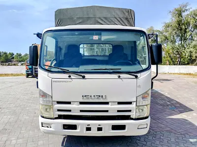 Isuzu N-SERIES NPR 2012 - GCC Specs - Reliable and Ready to Work