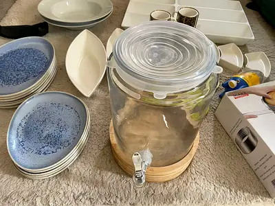 Kitchenware and utensils set