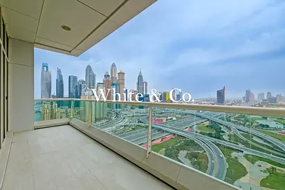 Fully Upgraded | Unfurnished | Vacant Now