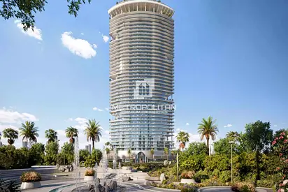 Spacious Penthouse | Park View | Beachfront Living