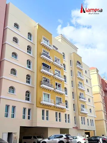 2BHK Family Only / free parking / free maintenance