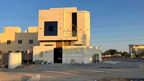 Registration fees included, near Sheikh Mohammed Bin Zayed Road - Freehold for life for all nationalities Villa for sale in Ajman, ready to move in,