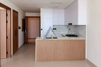 Higher floor | Rented | Community View