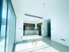 Vacant | Landscaped garden | Near the pool