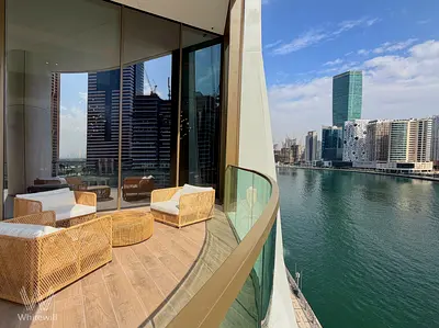 Corner Unit | Canal and Community View | HO Q4 2025