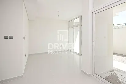Elegant Layout | Prime Location | Stunning View