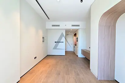 Bright & Modern | Luxury Community | Ready to Move