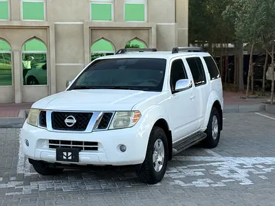 Nissan Pathfinder 2012 SE - GCC Specs