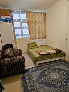 SINGLE ROOM WITH SHARED BATHROOM AVAILABLE FOR RENT