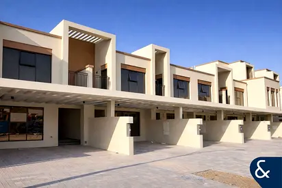 Desert Backing | Single Row | Peaceful Plot