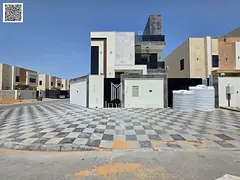 Corner villa, 6 bedrooms, two floors with a roof terrace, modern design, VIP finishing, registration