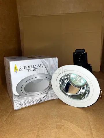 FIX HALOGEN LOW VOLTAGE IN DIE-CAST ALUMINIUM