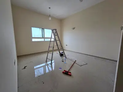 One bedroom and living room for annual rent – ​​Al Rawda 2, Ajman. A distinctive apartment with a spacious area and practical design.