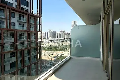 Fully Furnished | STUNNING 1BHK | Corner Unit