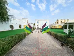 Spacious 5 BR Villa in Al Wasl |Ideal for Families