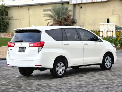 صورة 10 لـ 2019 Toyota INNOVA