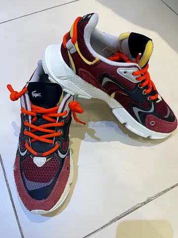 Lacoste woman sneakers. Size 40