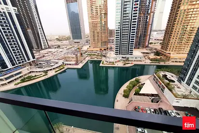Ready To Move|Furnished| Immaculate Unit|Lake View