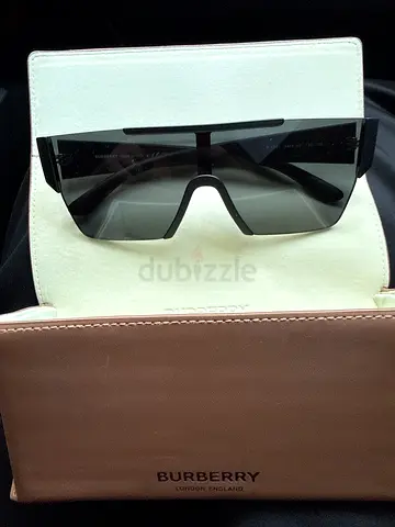 Burberry Sunglasses with Case