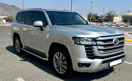 لاند كروزر GXR خليجي 2025