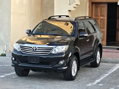 Toyota Fortuner SR5 2013 GCC Specs