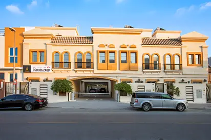 Spacious 4BHK Villa | 1 Month Free | Family | Al Satwa