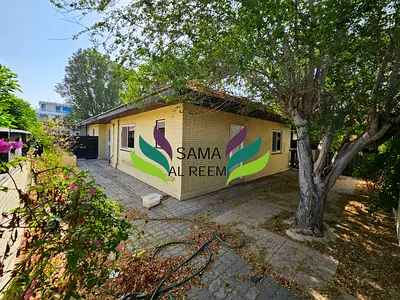Jumeirah |Villa For Commercial Purpose | Main Road