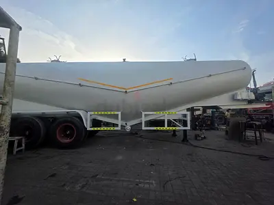 Cement bulket