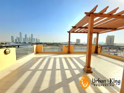 PRIVATE TERRACE / CREEK VIEW / SEMI FURNISHED