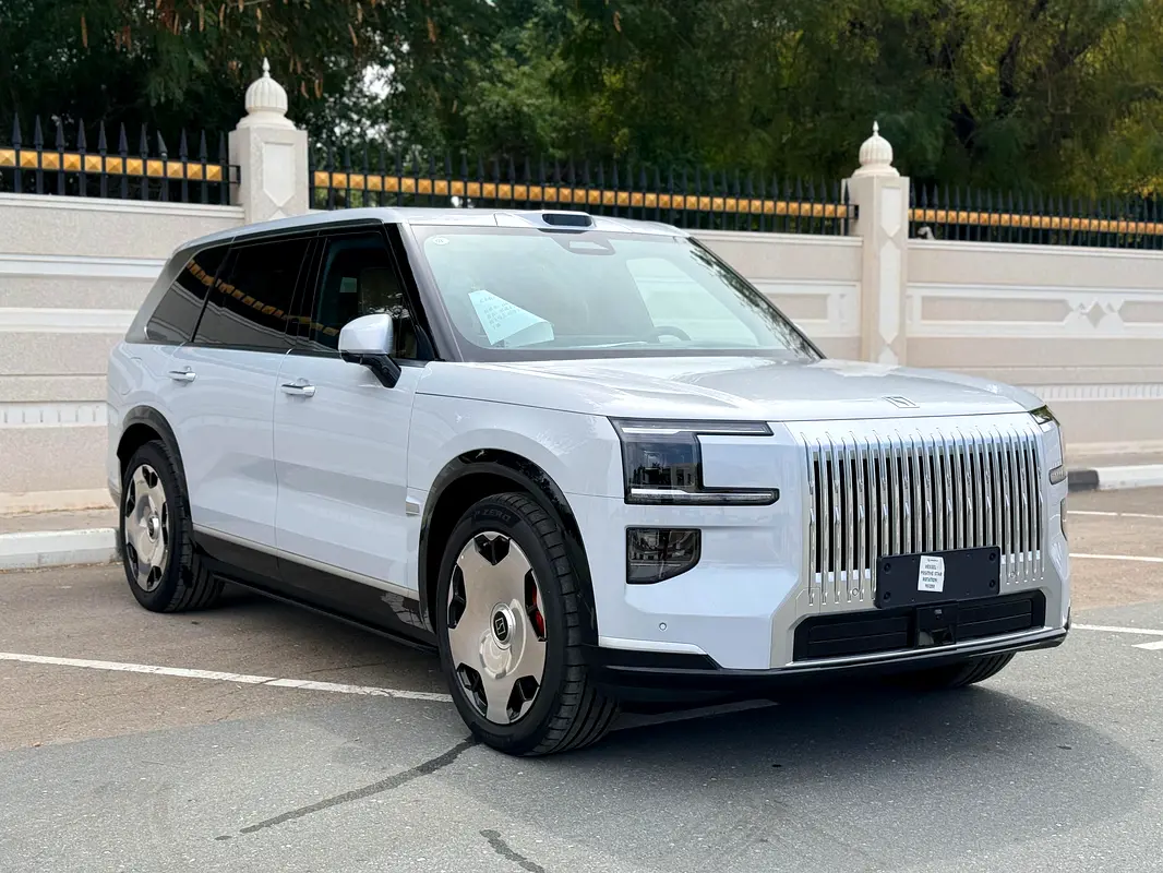 Zeekr 9X 2025 — photo 1 of 20