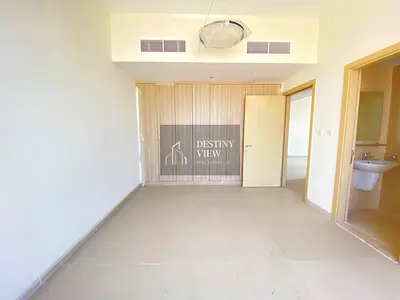 Sunny and Cozy 2 BHK With Balcony and Wardrobe