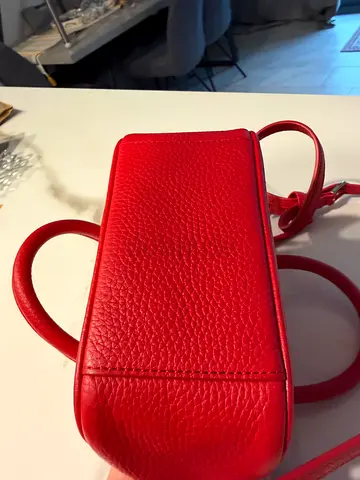 Tory Burch Stylish Red Crossbody Bag