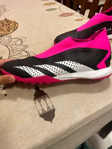 Adidas Predator Accuracy.3 Laceless TF – Original – Like New