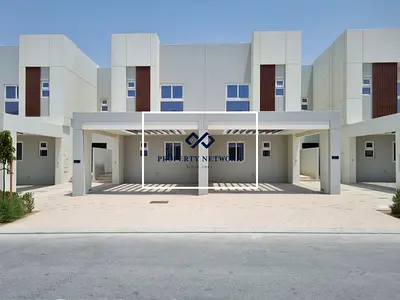 Single Row | Corner Unit | Facing Park