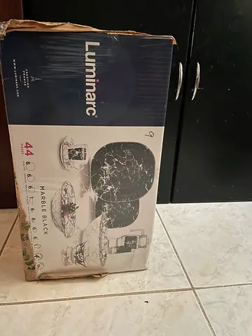 Luminarc 44pc dinner set unopened