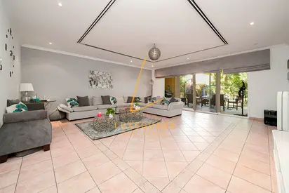 Stunning 4BR I Spacious I Well Maintained