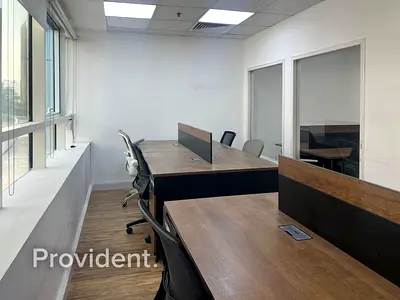 Office for Rent | 883 Sqft | Available in May