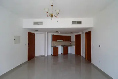 Biggest One Bedroom Apartment | Lakeside Towers