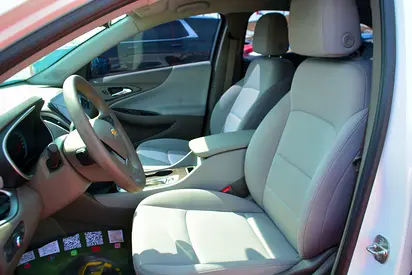 صورة 11 لـ 2019 Chevrolet MALIBU