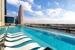 LUXURY ITALIAN LIVING | CANAL VIEW | VACANT