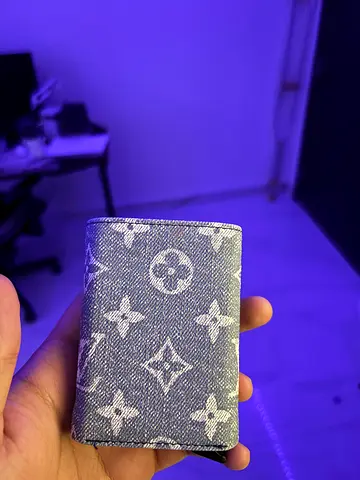 Lv wallet